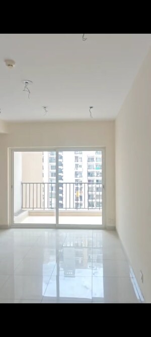 2 BHK Apartment For Sale in Panchsheel Pinnacle, Sector 16 Greater Noida