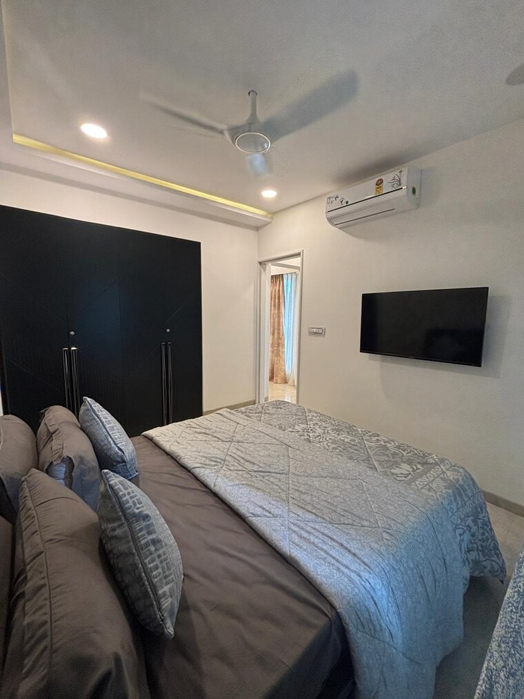 Bedroom, shreem-shree-krishna 2 Bedroom 611 Sq.Ft. Apartment In Powai Mumbai 9317420