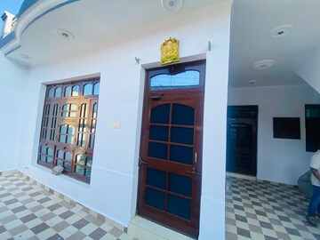 5 BHK Villa – Exterior View View at RWA Apartments Sector 50, Sector 50 - for Sale
