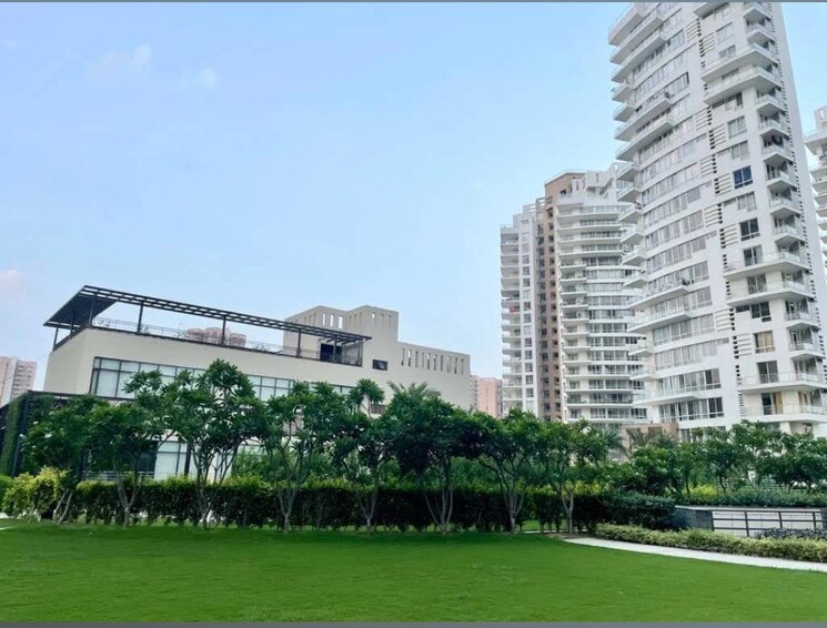 Exterior View, pioneer-park-presidia 4 Bedroom 4480 Sq.Ft. Apartment In Sector 62 Gurgaon 9317417