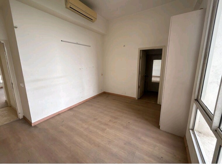 Room, pioneer-park-presidia 4 Bedroom 4480 Sq.Ft. Apartment In Sector 62 Gurgaon 9317417