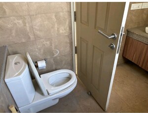 Bathroom in 4 BHK Apartment at Pioneer Park Presidia, Sector 62 – for Sale