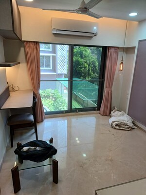 Living Room in 3 BHK Apartment at Ekta Trinity, Santacruz West – for Sale