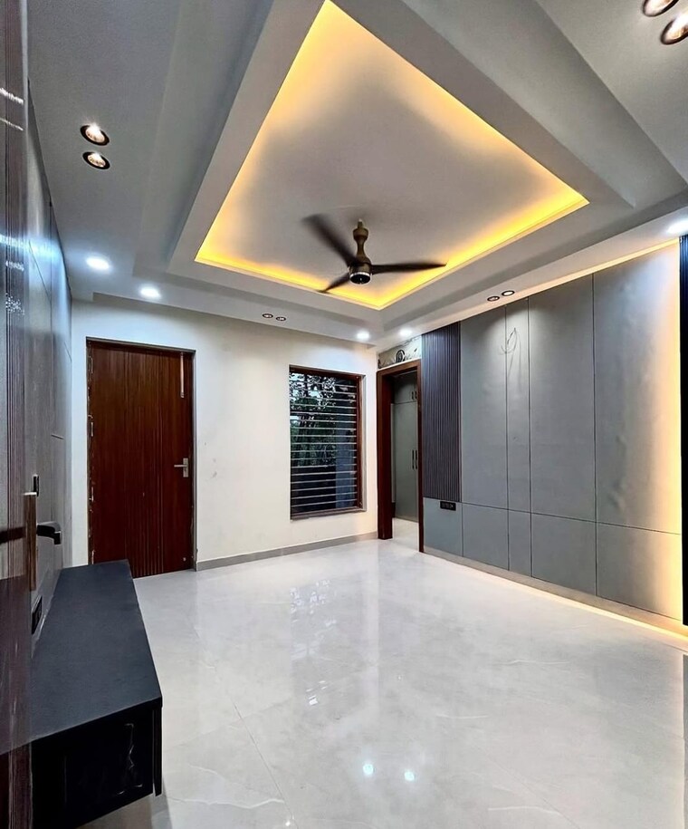 Room, bp-homes 3 Bedroom 250 Sq.Yd. Builder Floor In Sector 85 Faridabad 9317459