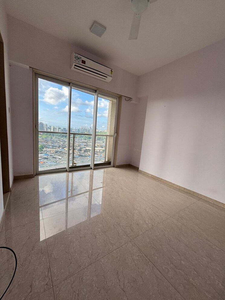 Room, jp-decks 3 Bedroom 1367 Sq.Ft. Apartment In Goregaon East Mumbai 9317408