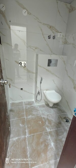 Bathroom in 1 BHK Builder Floor at Sector 73 – for Sale