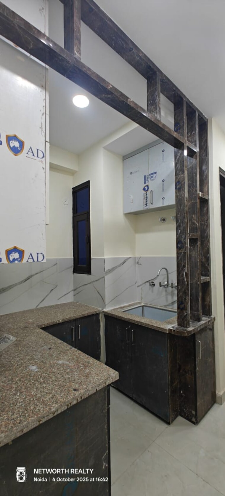 Kitchen, sector 73 1 Bedroom 600 Sq.Ft. Builder Floor In Sector 73 Noida 9317475