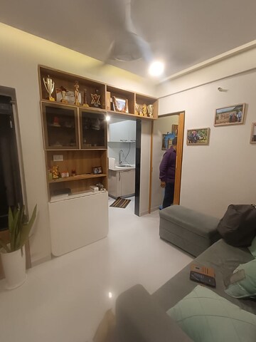 1 BHK Apartment For Sale in Lower Parel West