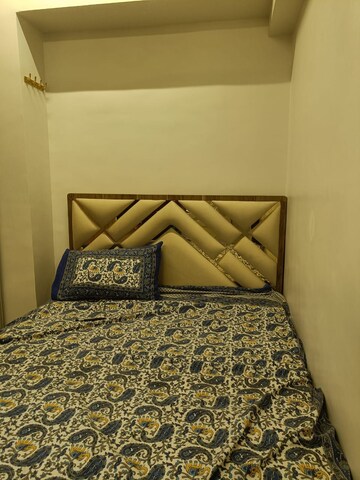 Bedroom in 1 BHK Apartment at Lower Parel West – for Sale