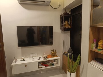 Furnished Amenities in 1 BHK Apartment at Lower Parel West – for Sale