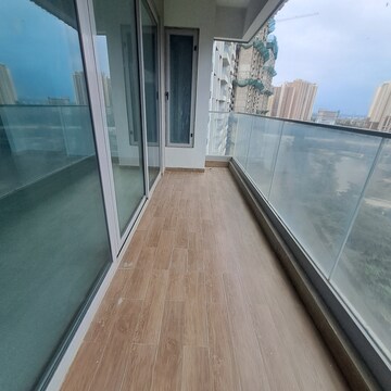 Staircase in 4 BHK Apartment at Kalpataru Immensa, Kolshet Road – for Sale
