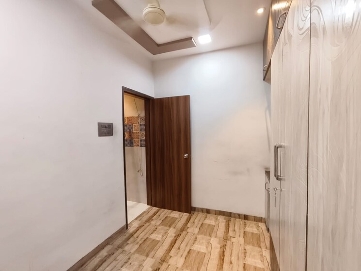 Room, seawoods 1 Bedroom 350 Sq.Ft. Apartment In Seawoods Navi Mumbai 9317602