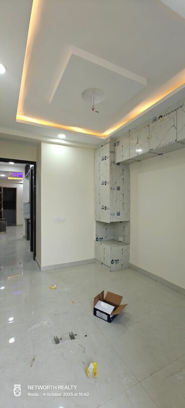 1 BHK Builder Floor For Sale in Sector 73