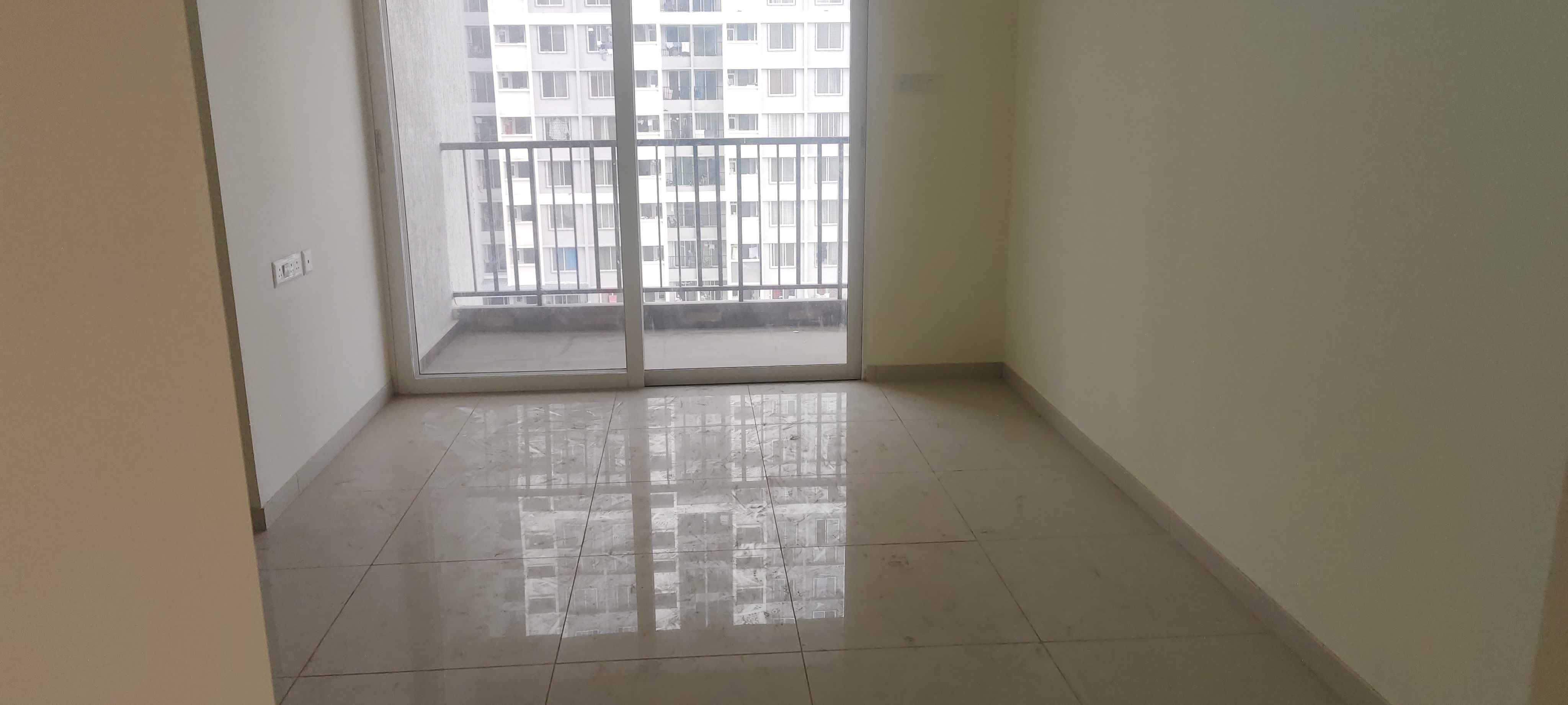 2 BHK + Pooja Room Apartment For Sale in Kolte Patil Life Republic Universe