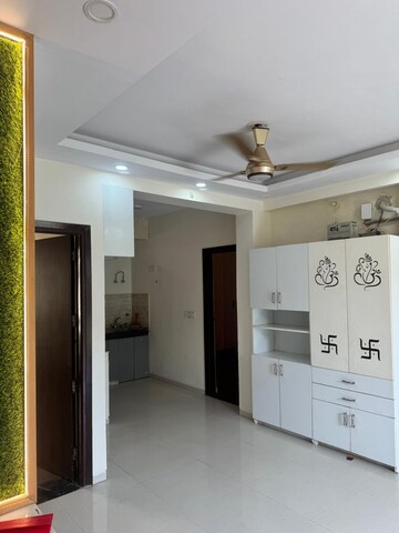 Furnished Amenities in 3 BHK Apartment at BPTP Parkland Pride, Sector 77 – for Sale