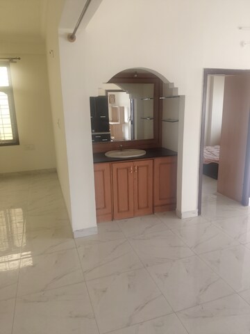3 BHK Apartment For Rent in DSR Cosmos, Bellandur