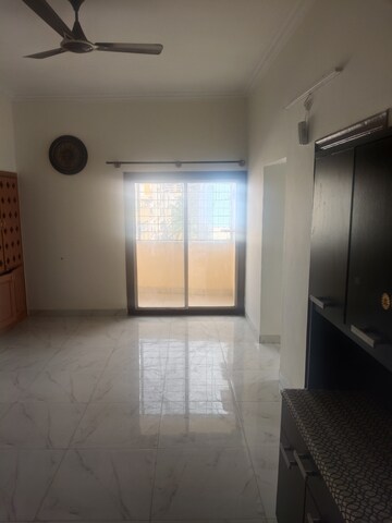 Bedroom in 3 BHK Apartment at DSR Cosmos, Bellandur – for Rent