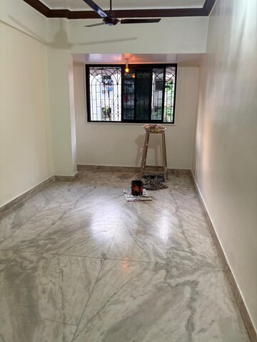 Room in 1 RK Apartment at Seawoods – for Rent