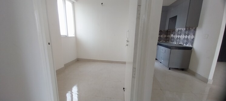 Room, signature-global-golf-greens 3 Bedroom 728 Sq.Ft. Apartment In Sector 79 Gurgaon 9317749