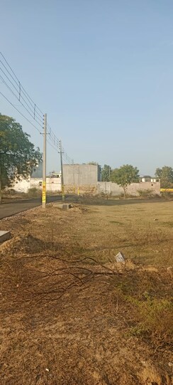 Plot For Sale in Parklands