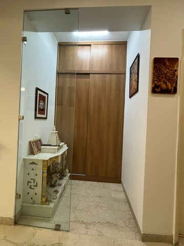 Furnished Amenities in 3.5 BHK Apartment at Bestech Park View Spa Next, Sector 67 – for Rent