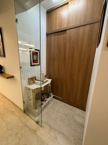 Bathroom in 3.5 BHK Apartment at Bestech Park View Spa Next, Sector 67 – for Rent