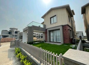 4 BHK Villa – Exterior View View at Shrachi Newtown Villas, New Town - for Sale