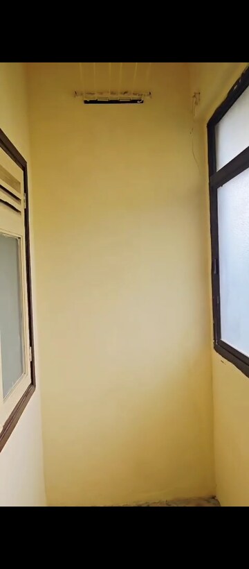 Furnished Amenities in 1 BHK Apartment at Regency Estate, Dombivli East – for Rent