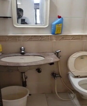 Bathroom in 2 BHK Apartment at Kukreja Sai Deep, Chembur – for Rent