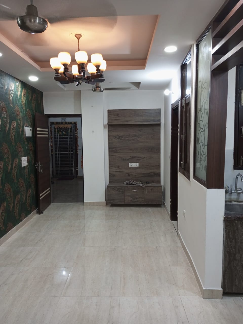 5 BHK 1000 Sq.Ft. Villa in RWA Apartments Sector 41