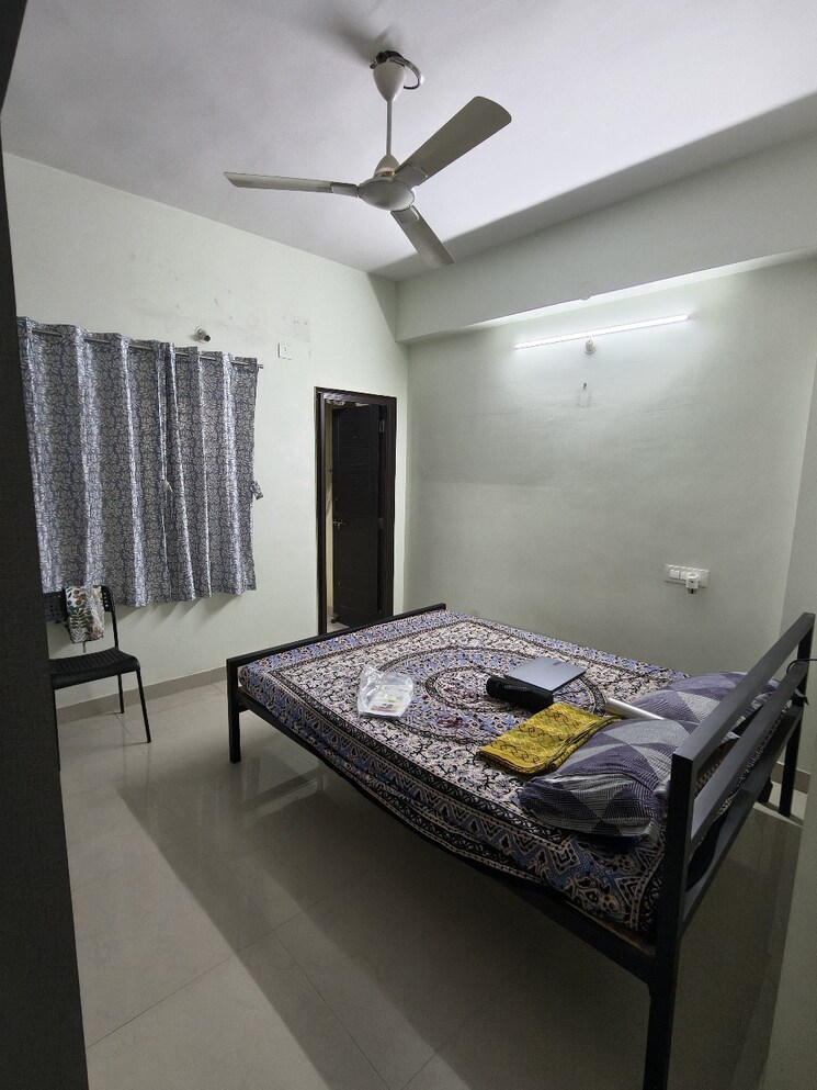 Bedroom, kondapur 3 Bedroom 1500 Sq.Ft. Apartment In Kondapur Hyderabad 9318063