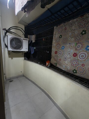 Utility Room in 3 BHK Apartment at Kondapur – for Rent