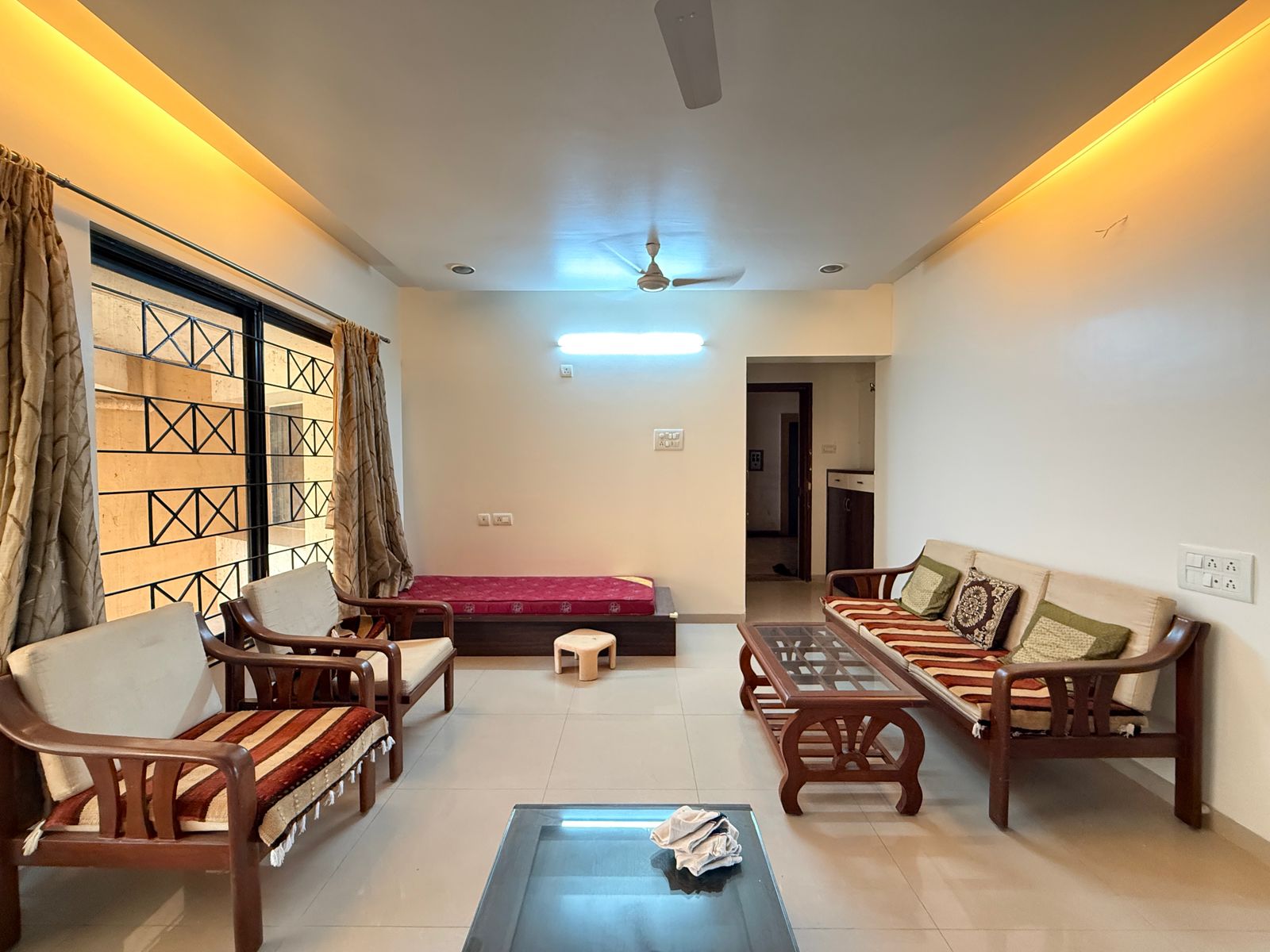 3 BHK Apartment For Rent in Shirine Garden Co Operative Housing Society Ltd