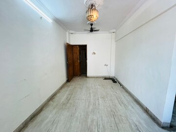 Room in 1 BHK Apartment at Seawoods – for Rent