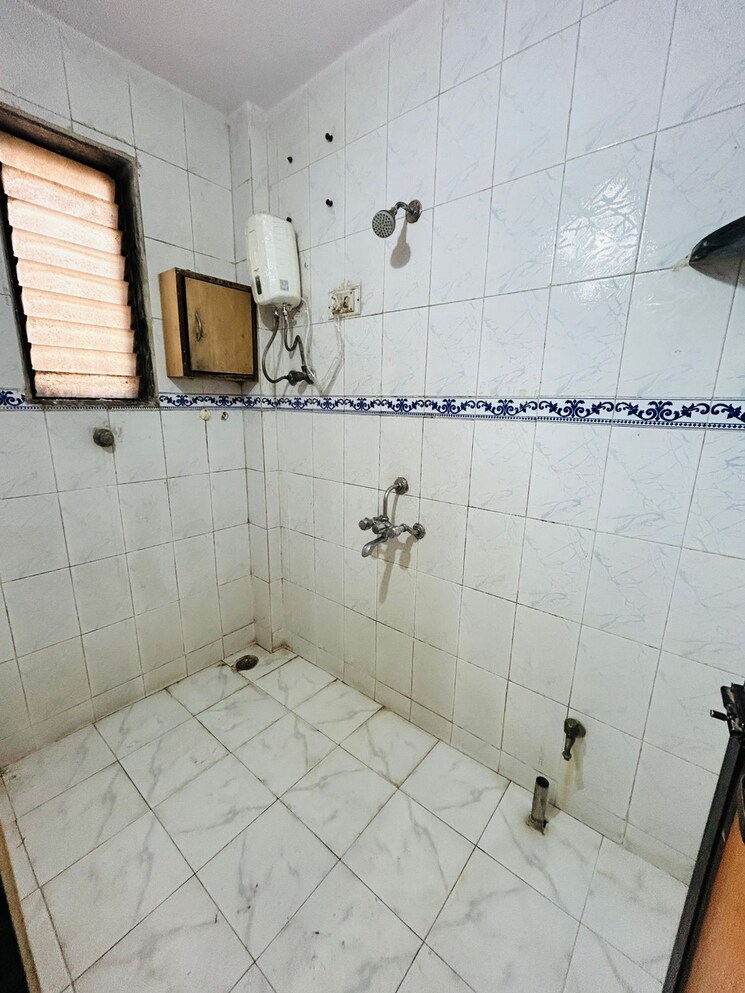 Bathroom, seawoods 1 Bedroom 380 Sq.Ft. Apartment In Seawoods Navi Mumbai 9318036