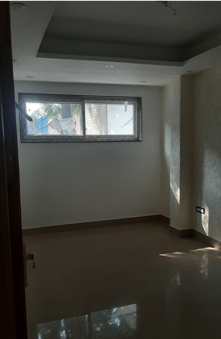 Room, palam vihar 3 Bedroom 2000 Sq.Ft. Builder Floor In Palam Vihar Gurgaon 9318070