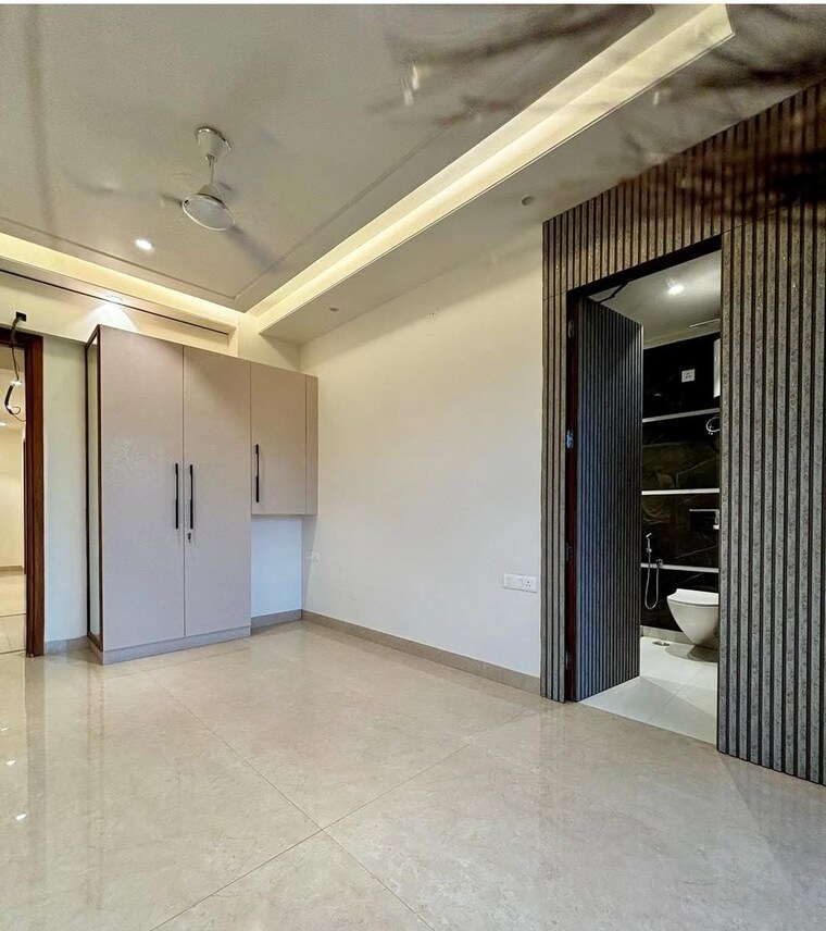 undefined, puri-aman-vilas 3 Bedroom 250 Sq.Yd. Builder Floor In Sector 89 Faridabad 9318161