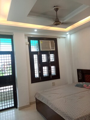 Living Room in 3 BHK Builder Floor at Dwarka Mor – for Rent