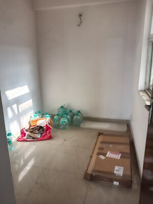 Furnished Amenities in 2.5 BHK Apartment at Amrapali Leisure Park, Amrapali Leisure Valley – for Rent