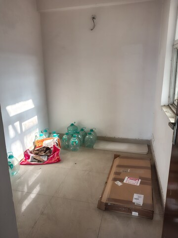 Furnished Amenities in 2.5 BHK Apartment at Amrapali Leisure Park, Amrapali Leisure Valley – for Rent