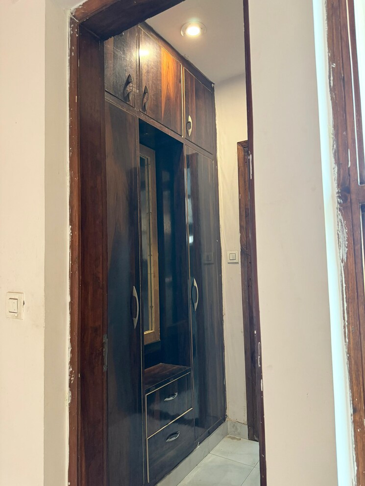 undefined, sector 85 3 Bedroom 272 Sq.Yd. Builder Floor In Sector 85 Faridabad 9318199