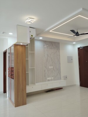 Room in 3 BHK Apartment at Prestige Beverly Hills, Kokapet – for Rent