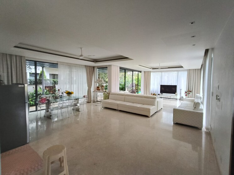  Parking, prestige-golfshire 4 Bedroom 5892 Sq.Ft. Villa In Nandi Hills Bangalore 9318187