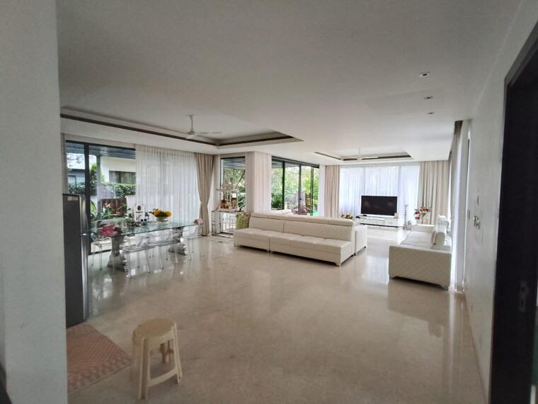  Parking, prestige-golfshire 4 Bedroom 5892 Sq.Ft. Villa In Nandi Hills Bangalore 9318187