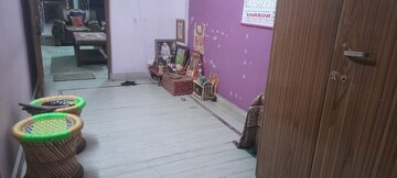 Parking in 5 BHK Villa at RWA Apartments Sector 41, Sector 41 – for Sale