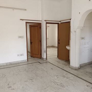 Room in 2 BHK Independent House at Gms Road – for Rent