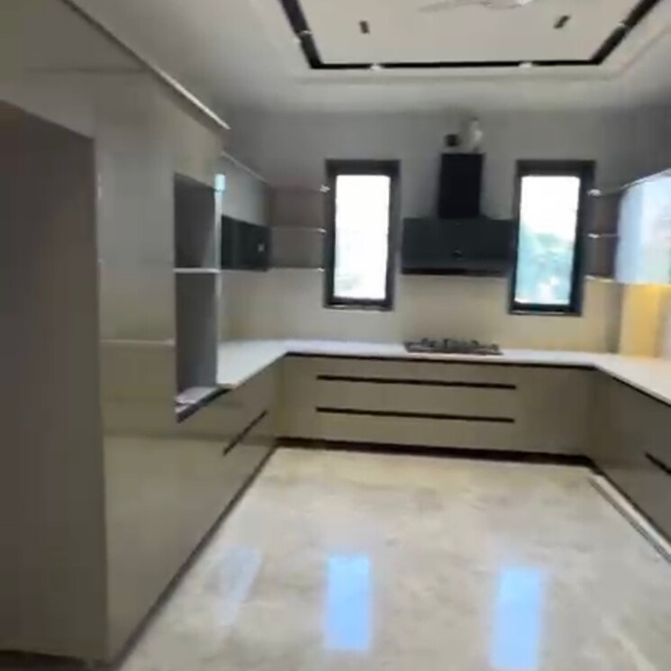 Kitchen, bptp-district-3 3 Bedroom 153 Sq.Yd. Builder Floor In Sector 85 Faridabad 9318365