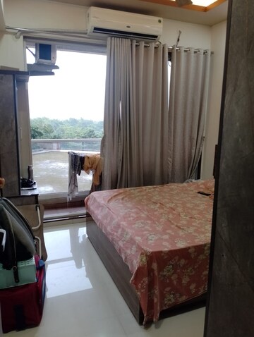 Bedroom in 2 BHK Apartment at Balaji Delta Central, Kharghar – for Rent