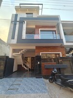 4 BHK 108 Sq.Yd. Villa in Luxury Villa 