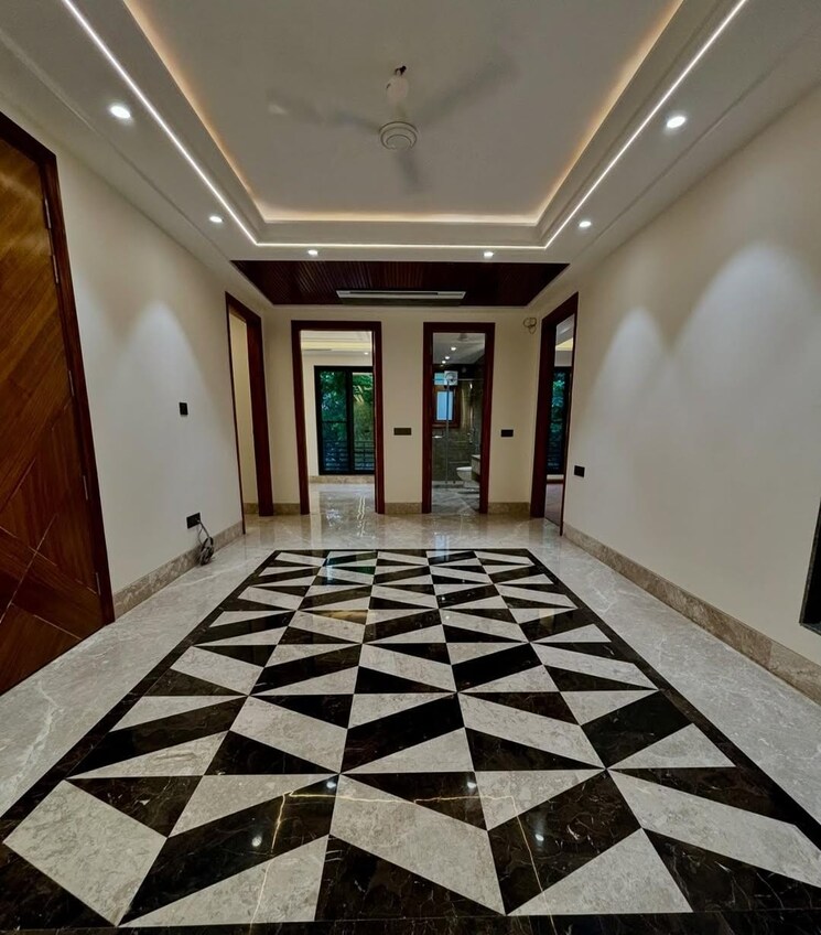 Exterior View, parklands 4 Bedroom 350 Sq.Yd. Builder Floor In Sector 85 Faridabad 9318454